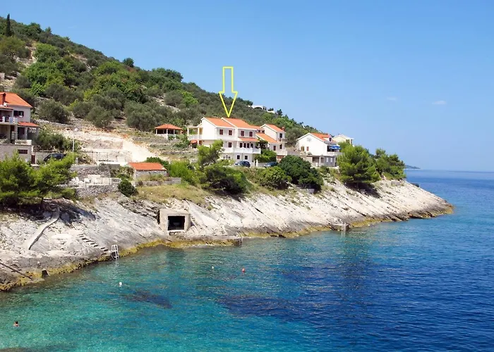 Borovina-2 By Interhome * Prigradica