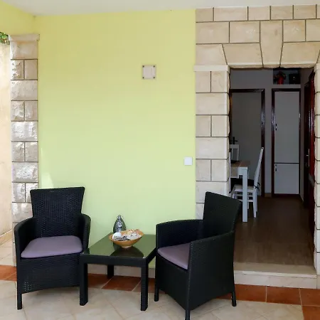 Borovina-2 By Interhome *