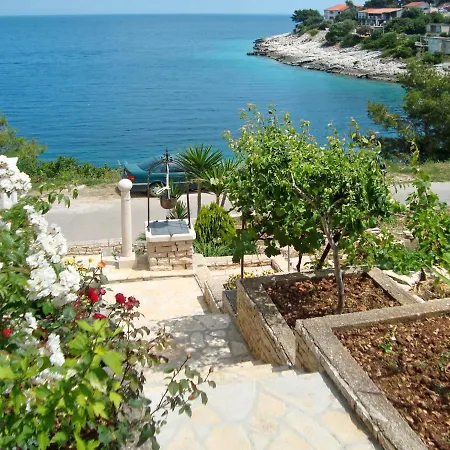 Borovina-2 By Interhome * 프리그라디차